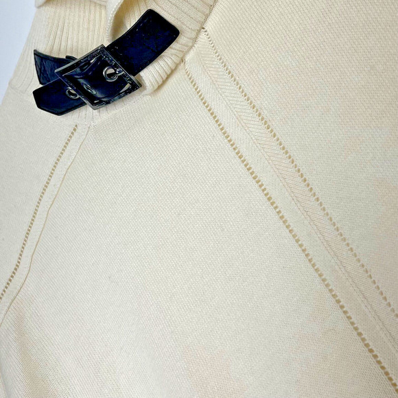 Pullover Sweater Womens XL Cream Drop Shoulder Turtleneck Buckled Strap Accent - Picture 3 of 8